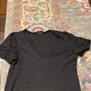 Lululemon Special Edition Love Tee, size 6